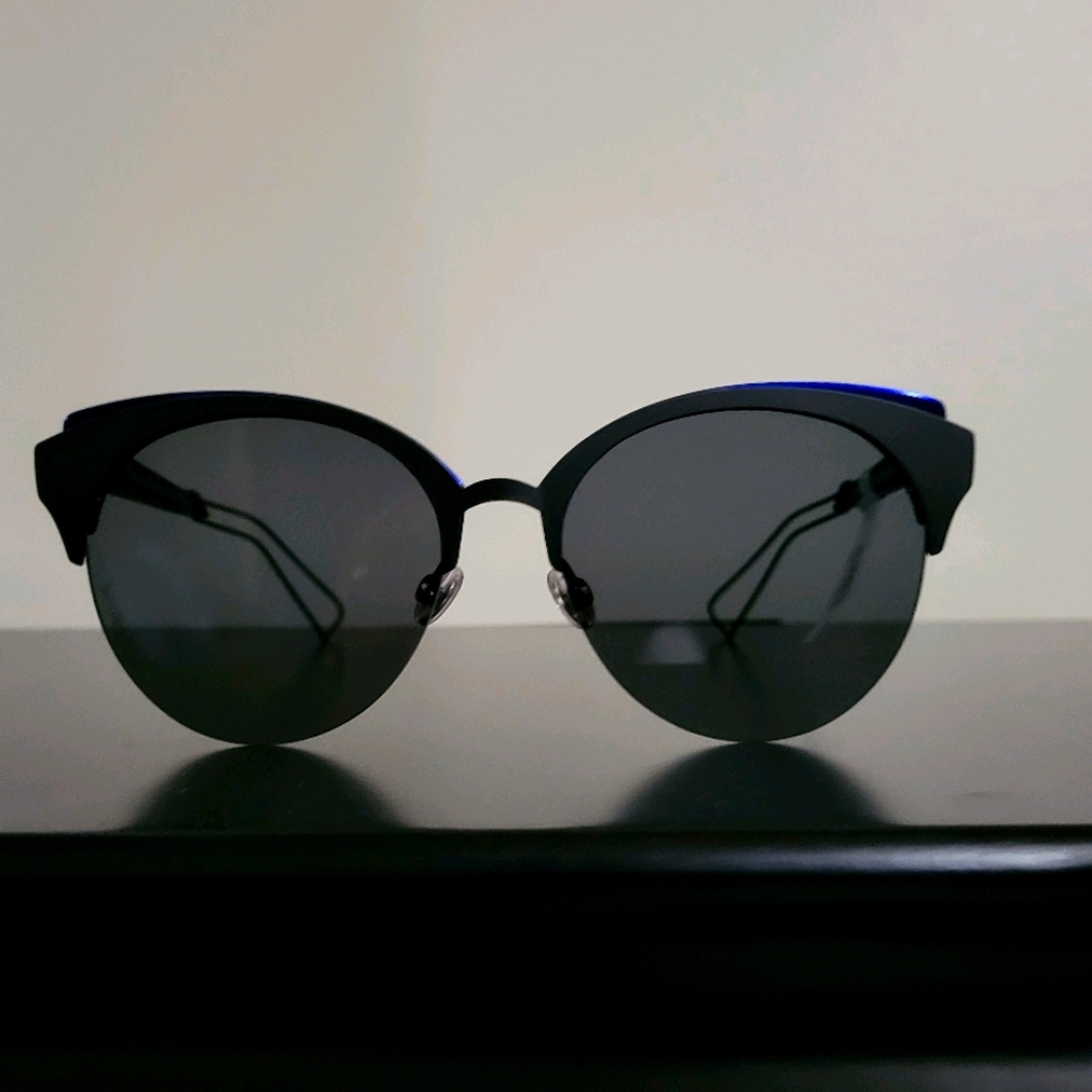 Women's DIOR Sunglasses NWT  🌞 ❤️ 🌞
